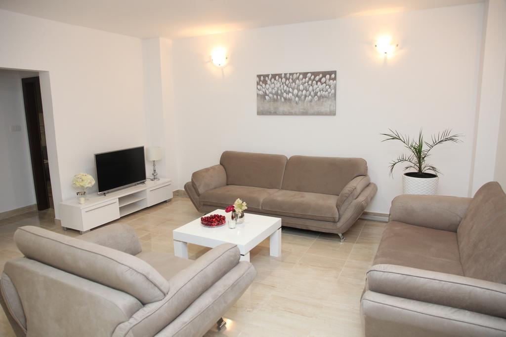 Apartments Mare Gradac  Εξωτερικό φωτογραφία