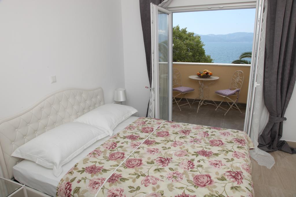 Apartments Mare Gradac  Εξωτερικό φωτογραφία